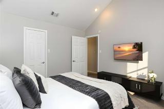 Algarita Lakeside 2BD-2BA Near Airport & Downtown - 3