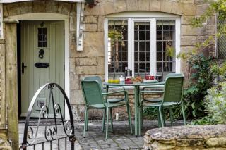 4 Court Cottages - 7