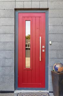 Seven By The Sea - stylish apartment near port - 6