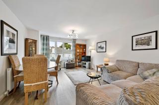 Finest Retreats - Riverside View - 3