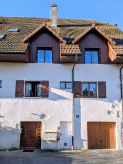 Modern And Bright Family Loft Near Annecy - 1