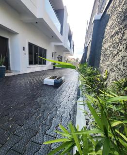 Osaka Apartment by Js Luxury - 3