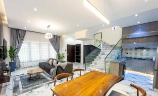 Osaka Apartment by Js Luxury - 1