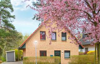 Cozy Home In Röbel With Lake View - 2