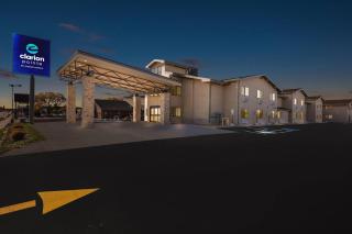 Clarion Pointe Milwaukee Airport - 8