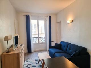 EXIGEHOME-Beau T2 à 2 pas du Parc du Château de Versailles - 1