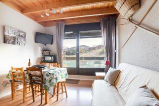 Appart front de neige, au pied des pistes - pour 5 - 5