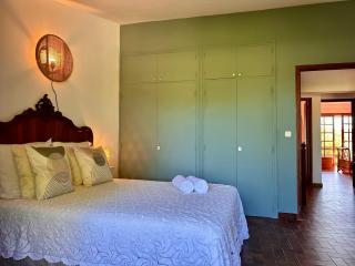 Villa Caline, 4 chambres, lotissement calme et proche mer - 1