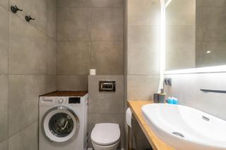 Brynów Rzepakowa Harmony Apartment by BookingHost - 7