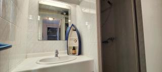 A rare gem in Fréjus - 3