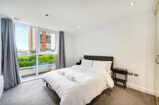 Docklands Apartment - near O2 & Canary wharf - 3