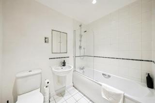 Docklands Apartment - near O2 & Canary wharf - 6