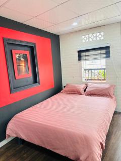 Suri's House Homestay - 8