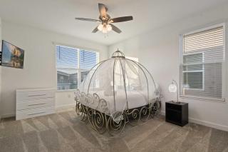 Luxurious Resort Home Near Disney & Shopping! - 2