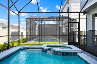 Spacious Family Getaway at Windsor Island Resort - 3