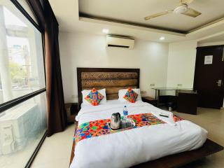 Hotel Golden Residency - 3