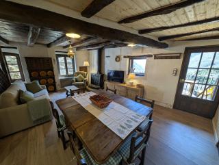 Casa Rústica y Chic con Chimenea y Vistas Panorámicas de La Vall de Boí - 5