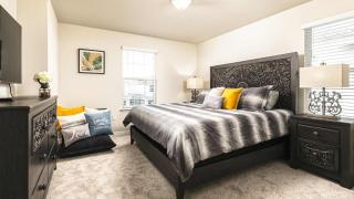 7BR Serene Home Close to Disney, Private Pool, Spa - 2