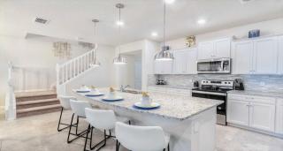 Windsor Island Resort 5BR wPool/Spa - Near Disney! - 1