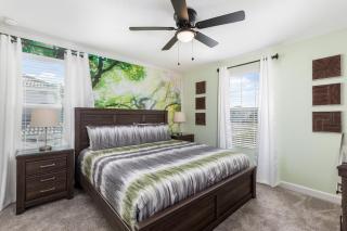 LUXE Champion's Gate Home w/ Pool, Spa, Gameroom - 5