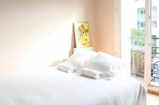 Near the Stade de France with parking - 1