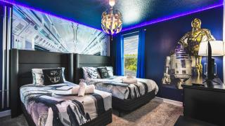 Disney-Themed Oasis with Private Pool & Spa - 2