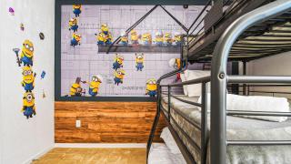 Spacious 12-Bed Villa with Pool & Resort Amenities - 8