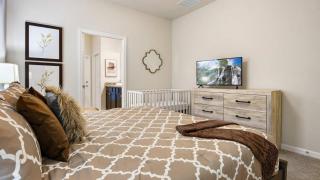 Spacious Home: Private Pool & Resort Access - 6