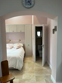 The Coach House, Balsall Common, near NEC - Coventry - 7