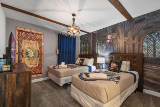 Lake View Cozy Home w/ Pool & Games Near Disney - 3