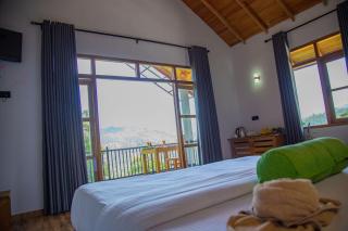 Tunnel Top Inn Ella - 4