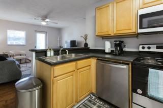 The Cozy Corner Near Downtown - 3