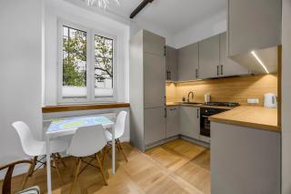 Warsaw Heartline Apartment by BookingHost - 8