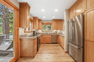 Woodlands House home - 9