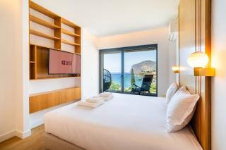 GuestReady - Bright home with stunning views - 7