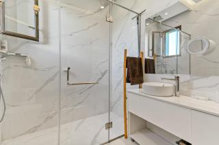 Dreamy Marrakech Oasis with Private Staff & Pool - 5