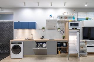 100m to Sea Beachside Studio with Private Garden & Terrace - 2