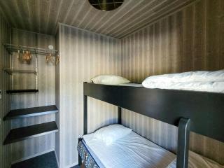 Mountain Apartment With Views Of Vemdalsskalet - 4