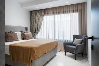 Casino & Mall Luxury Jacuzzi Penthouse Suite - Limassol - 1