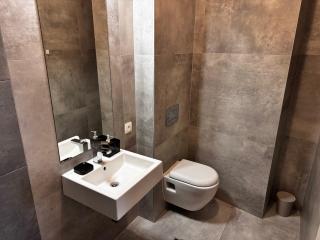 Moderný apartmán 156 m2 v blízkosti Bratislavského hradu - 2