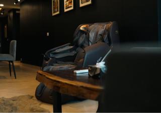 GoldCrest Mall Luxury Apartments with Balcony In DHA Lahore - 4