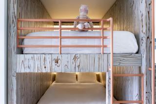 Riviera Beach Resort - 8