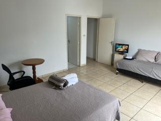 Suite com Varanda - Cooworking Conexão Resolve - 7