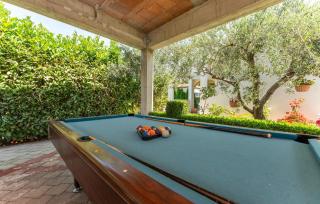 Lovely Apartment In Pakostane With Wifi - 2