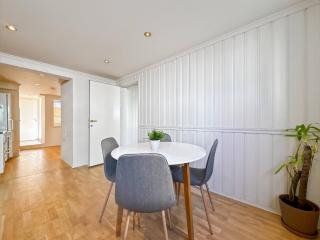 Ledaal Place 1 by Stavanger BnB - 9