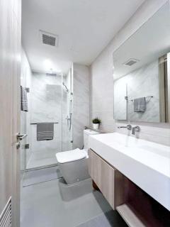 PROMO Luxury 2BR SuitePrime Spot - 2