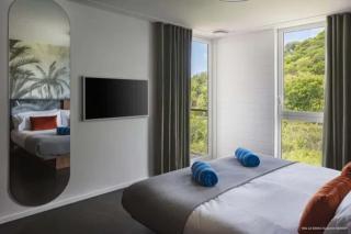 Caribbean Gem With Pool And Palms - 1