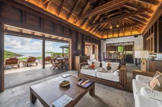 Heavenly Bay Hideout With Pool Bliss - 4