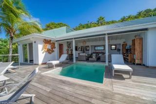 Sunset-Kissed Getaway With Private Pool - 0