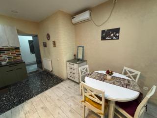 Welcome to Mancho - 4